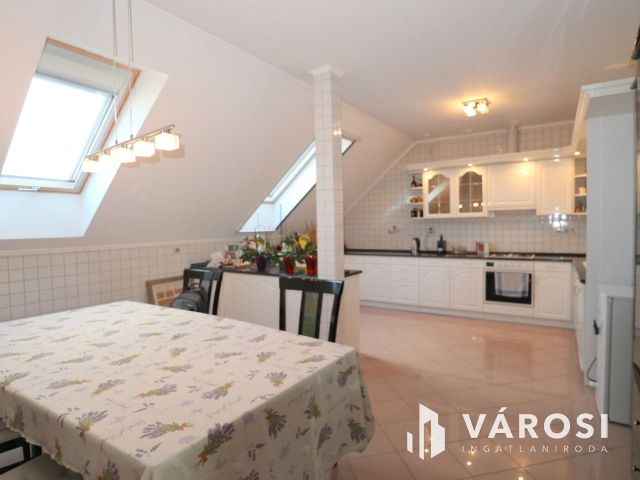 Szegeden frekventált helyen működő Ipartelep Eladó!