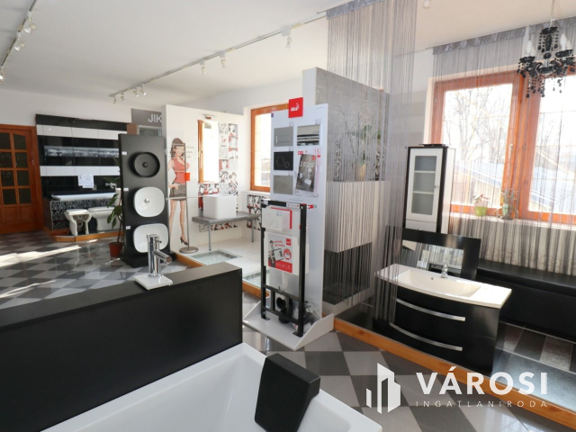 Szegeden frekventált helyen működő Ipartelep Eladó!