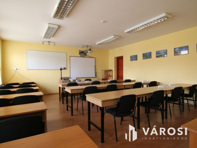 Befektetésre alkalmas családi ház eladó!