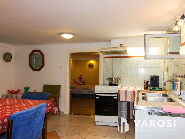 Napellemes ház Dömösön, elérhető áron