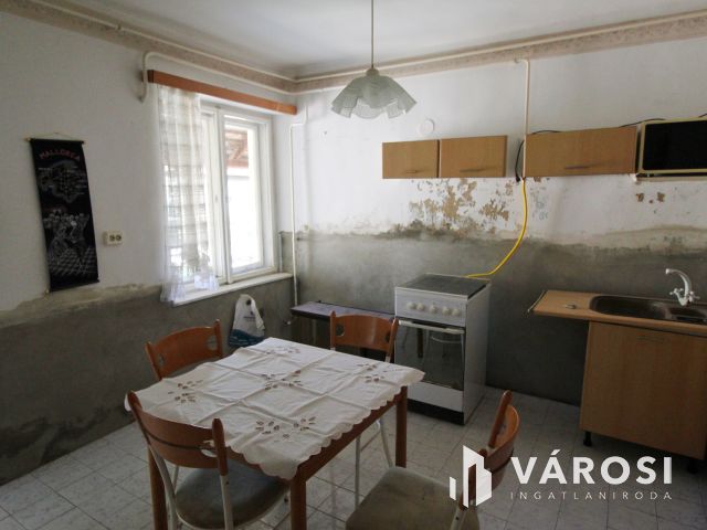 Családi ház Kondoros szívében – lehetőség, ami csak Önre vár