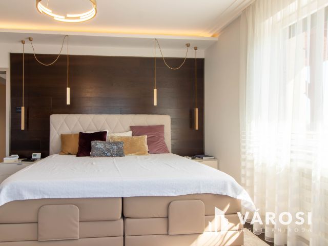 Mediterrán luxusvilla Érd Fenyves-Parkvárosban