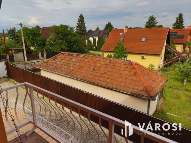 Igényes, pihenésre, összejövetelekre alkalmas családi ház!