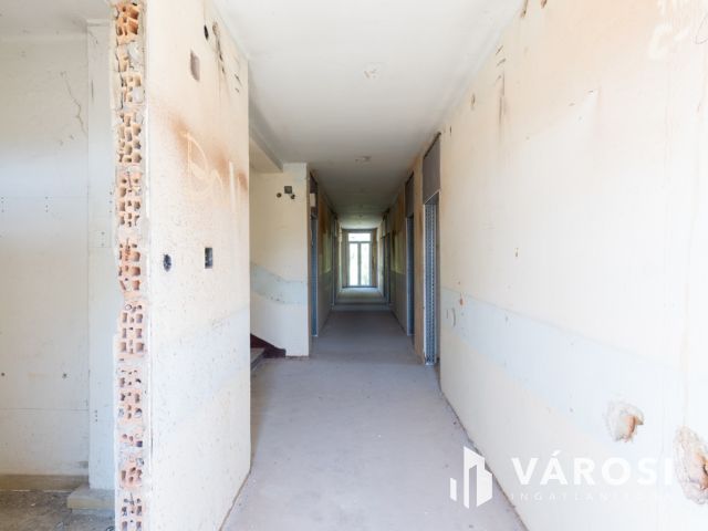 Kiváló befektetési lehetőség az Aranyparton