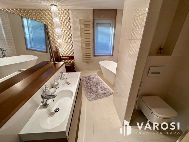 Kálvária társasházban luxuslakás eladó!