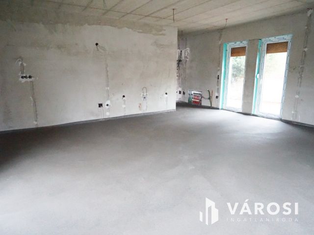 Gyál csendes utcájában 4 hálós új építésű ikerfél eladó