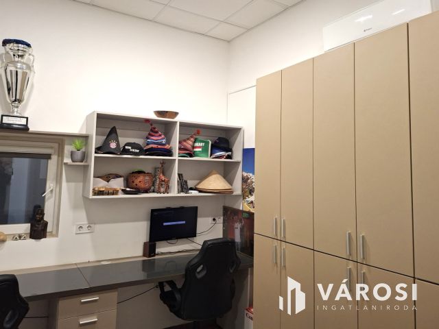 Felújított, azonnal hasznosítható ipari ingatlan!