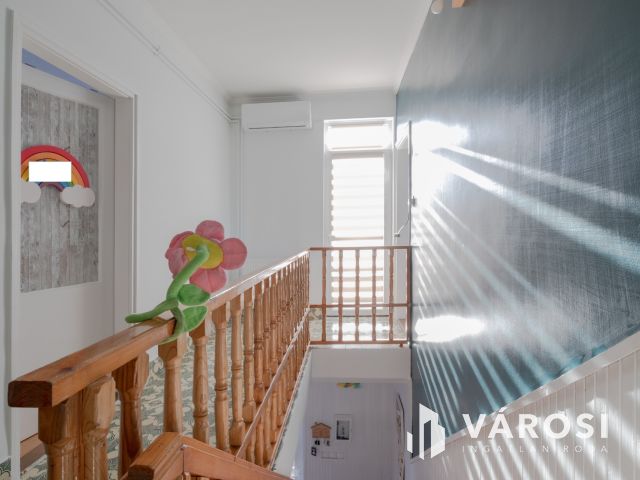 Algyői 4 szobás ikerház