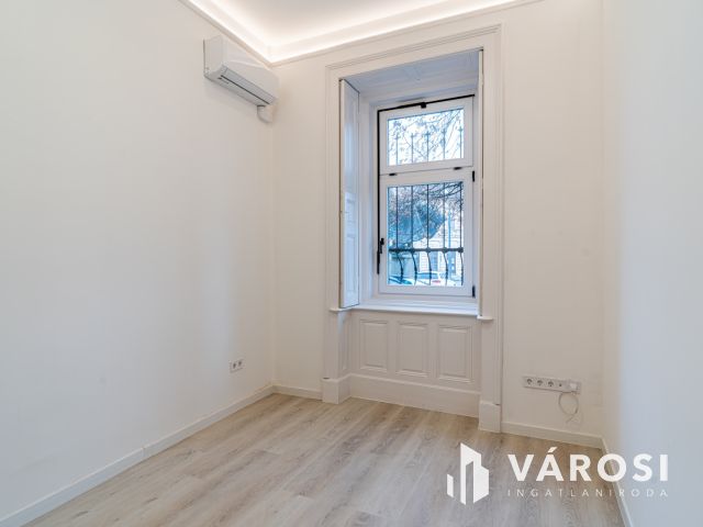 Akár lakni akár befektetni Vásárhely belvárosában 03