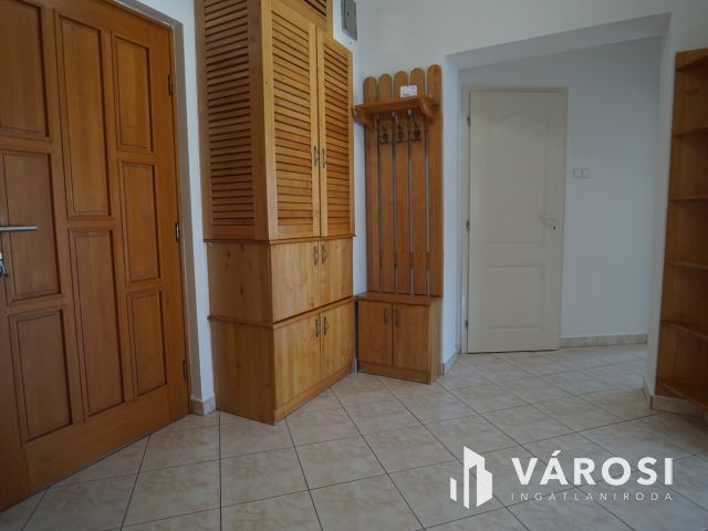 Kiadó lakás az Irtás utcában!