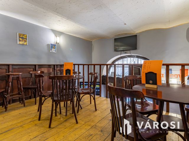 Bejáratott presszó, bérleti joga átadó Újlipótvárosban