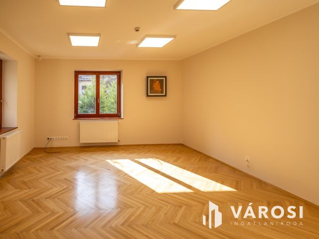 Kellemes környezet a belváros szívében