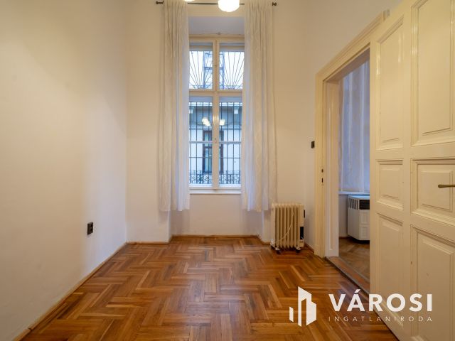 Kiadó 2 szobás lakás a Ferenc körúton