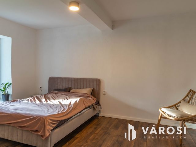 Modern,idilli tanya Kondoros határában