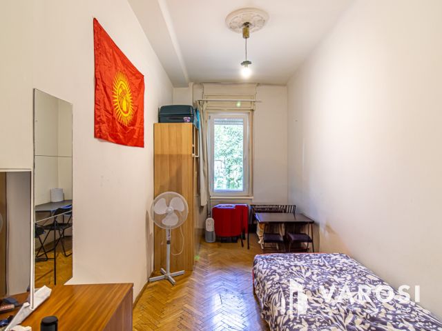 11. kerületben dupla erkélyes, 95m²-es, 1. emeleti lakás